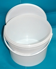Ведро пластиковое прозрачное,  белое с крышкой 11, 2